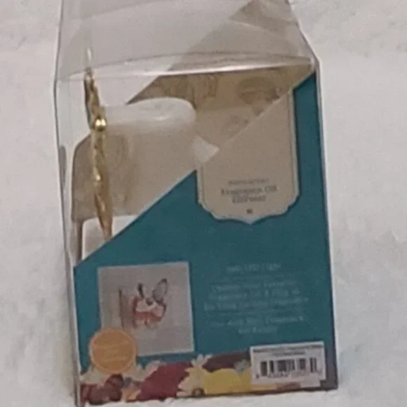 Pioneer Woman Beautiful Butterfly Fragrance Oil Diffuser NIB - Picture 3 of 3